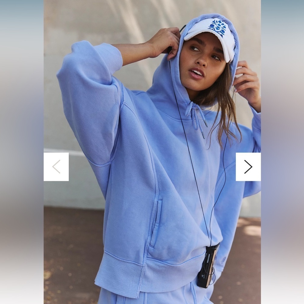 Free People Sprint To The Finish Hoodie Large Color: Blueberry NWT